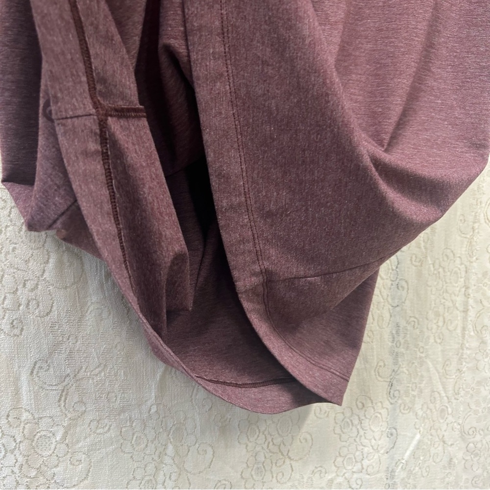 Lululemon short sleeve evolution polo in heather arctic plum size medium - Picture 9 of 10